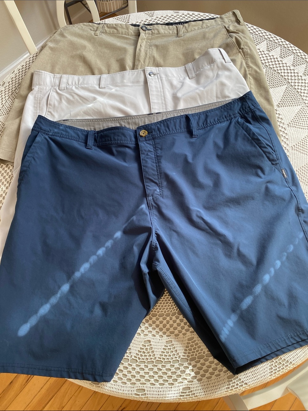Men’s shorts.  Billabong, Callaway, O’Neill 
Sz.44